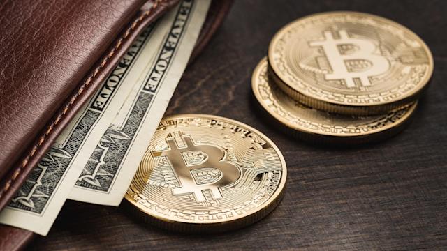 پیش بینی فوتبال با بیت کوین